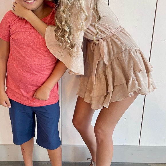 ❌sold❌ Princess polly tan dress - Picture 4 of 4